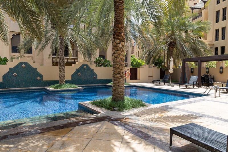 Trophy 2Br Aladdin Estate W Burj Khalifa View Apartment Дубай Екстериор снимка