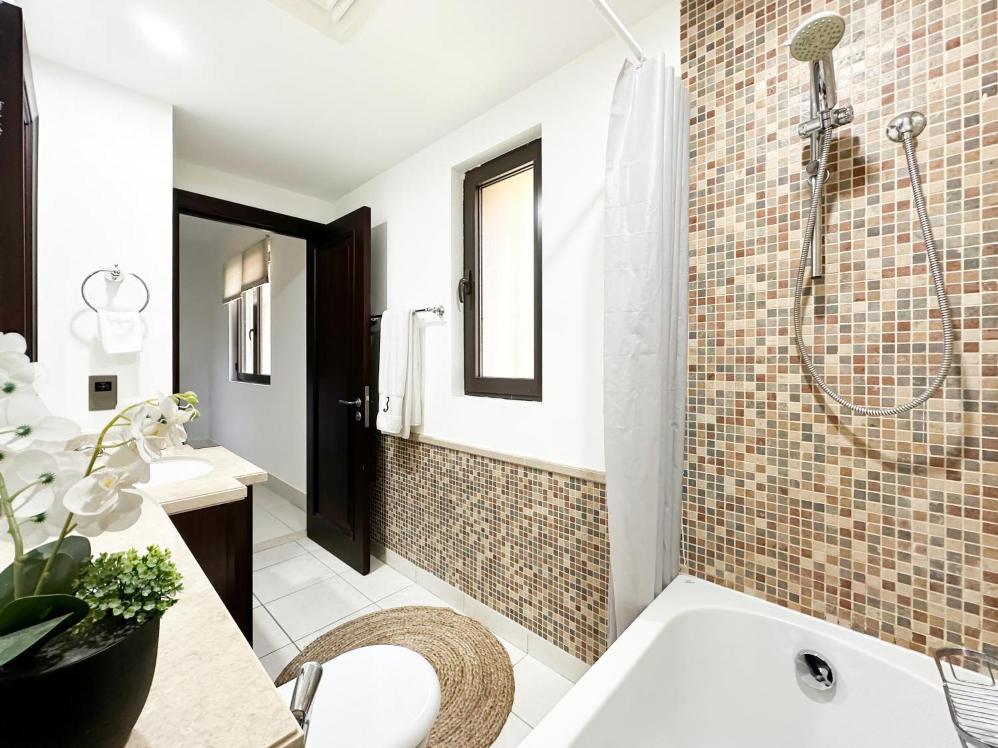 Trophy 2Br Aladdin Estate W Burj Khalifa View Apartment Дубай Екстериор снимка